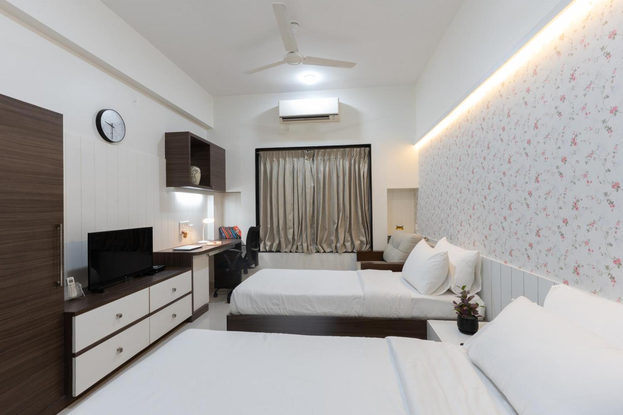 Bauhinia Bed and Breakfast Pune Exteriör bild